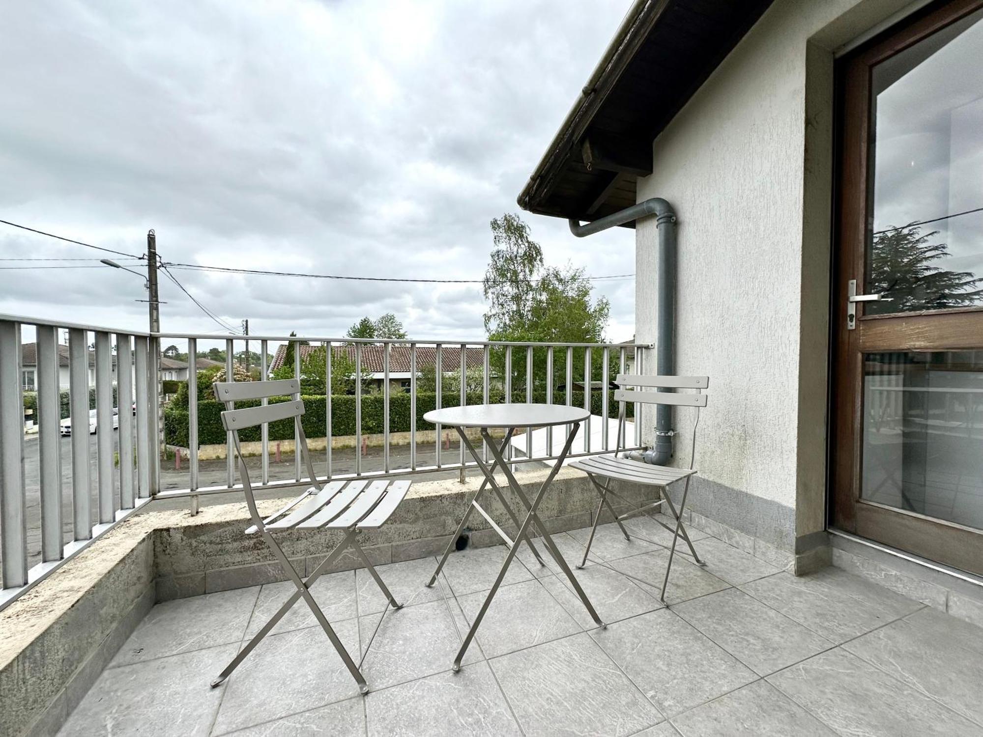 Ferienwohnung La Riviera - Terrasse - Parking & Parc Mont-de-Marsan Exterior foto